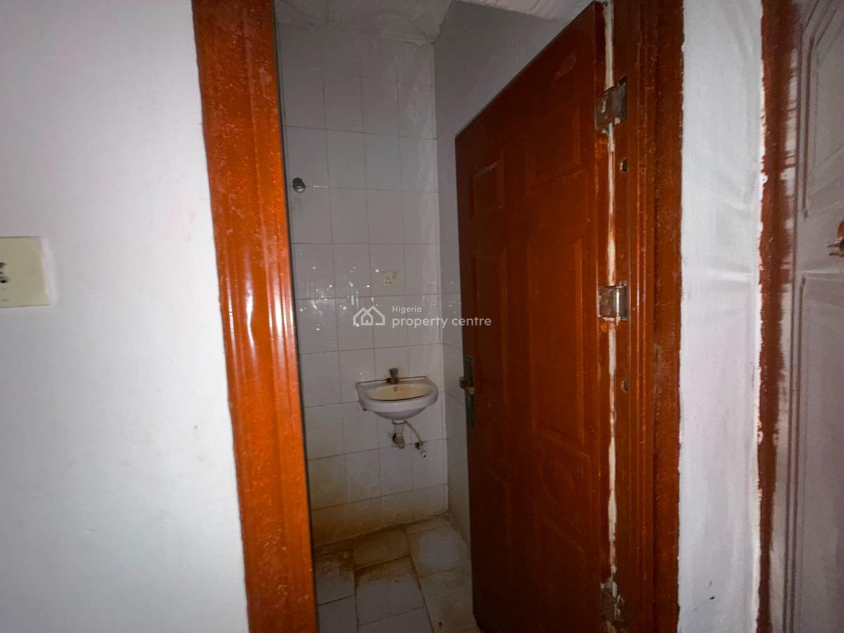 3bedroom Terraced Duplex with a Room Self Contained Bq, Off International Airport Road Ajao Estate, Isolo, Lagos, Terraced Duplex for Sale