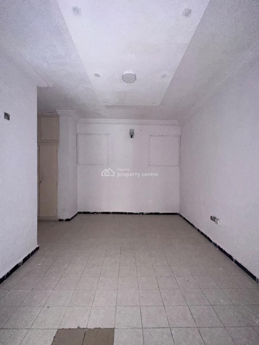 Modern Studio Apartment, Off Omonirire Johnson, Lekki Phase 1, Lekki, Lagos, Flat / Apartment for Rent