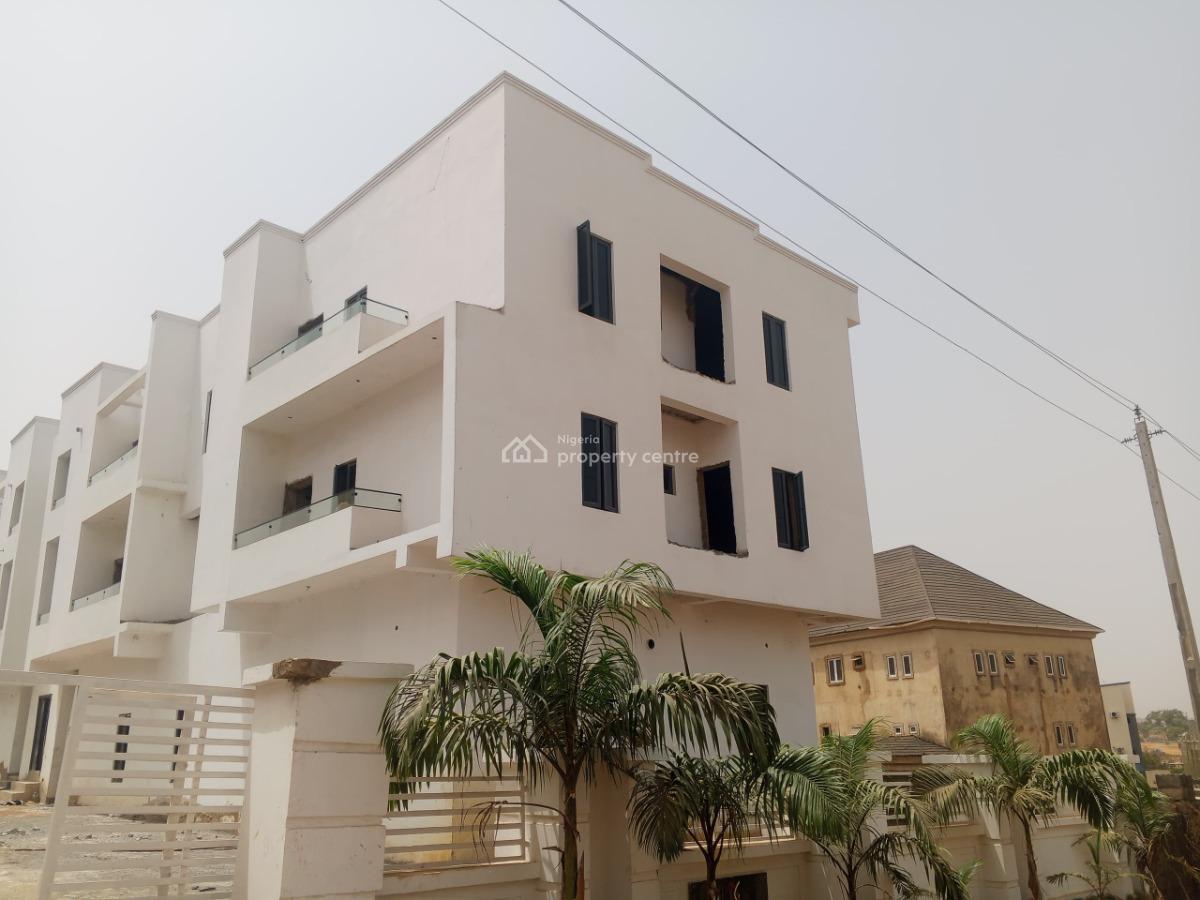 Luxurious 3-bedroom Block of Flats, Lifecamp Main, Life Camp, Abuja, Flat / Apartment for Sale