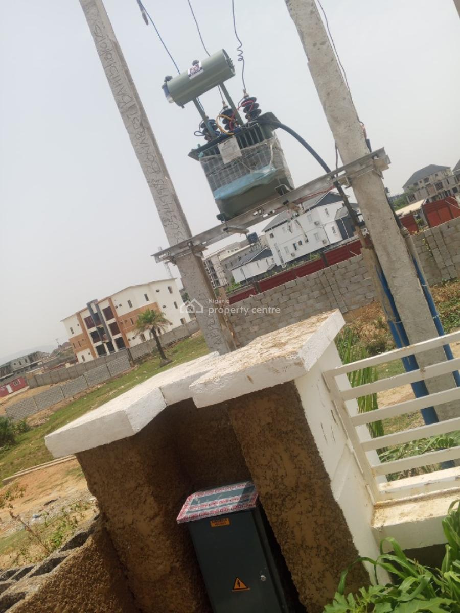 Luxurious 3-bedroom Block of Flats, Lifecamp Main, Life Camp, Abuja, Flat / Apartment for Sale