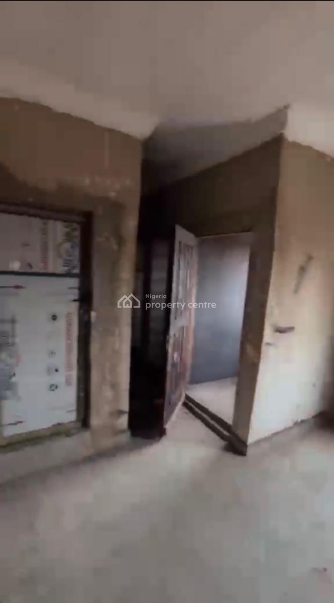 Room Self Contain, Oworonshoki, Shomolu, Lagos, Self Contain (single Rooms) for Rent