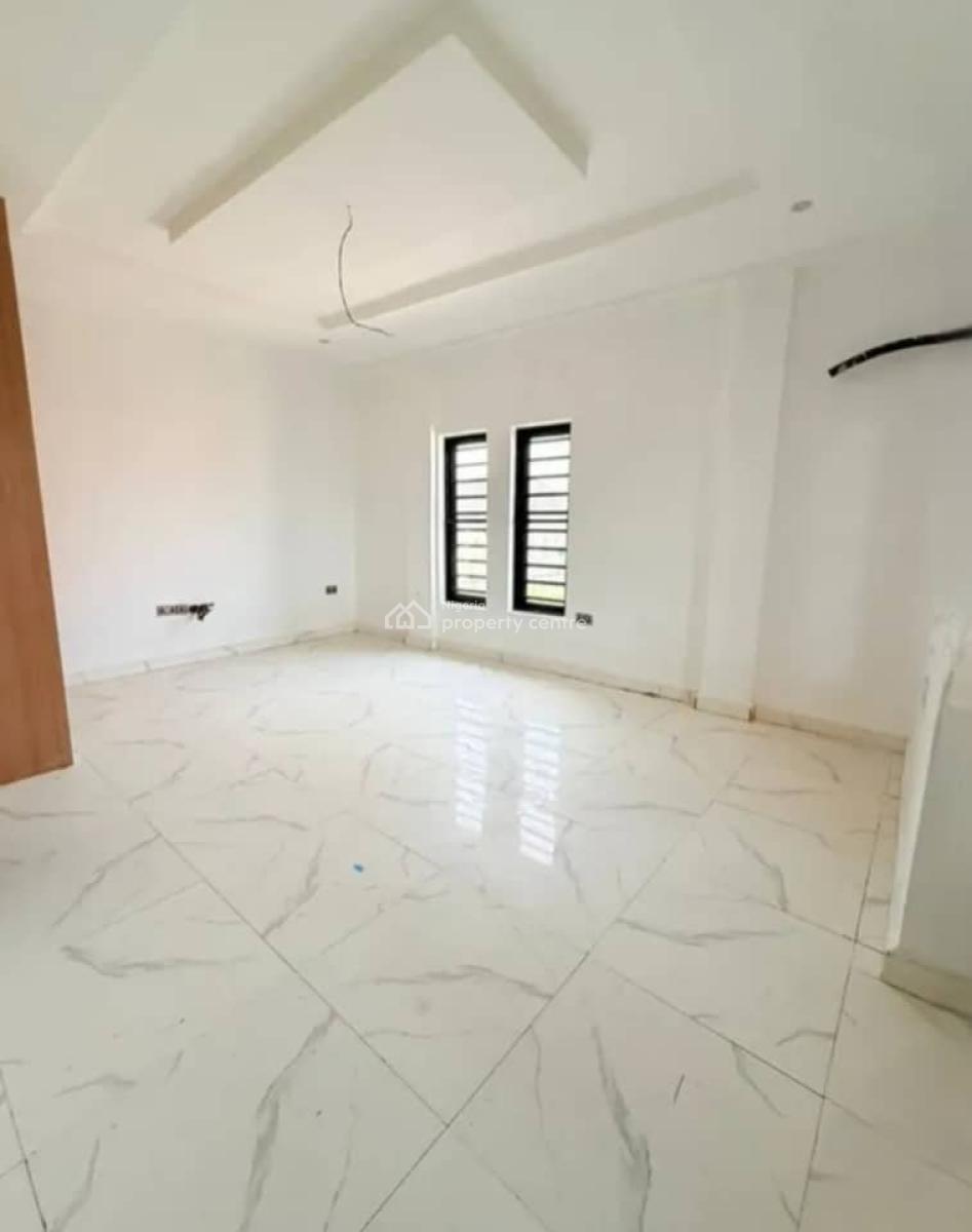4 Bedroom Semi Detached Duplex with Bq, Gra Phase 2, Magodo, Lagos, Semi-detached Duplex for Sale