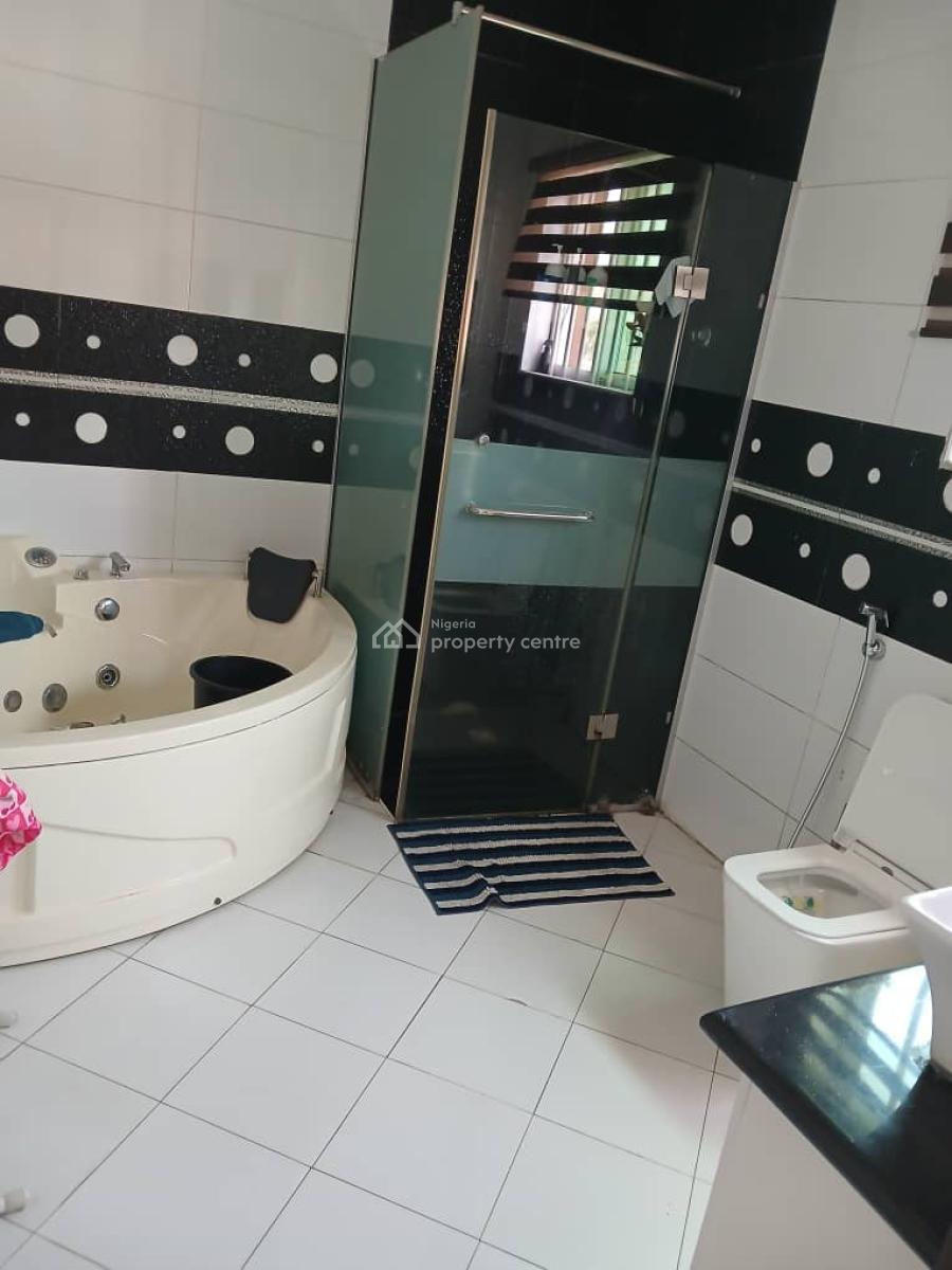 Fully Furnished 3bedroom. Penthouse at Ikeja G4a, Ikeja Gra, Ikeja Gra, Ikeja, Lagos, Flat / Apartment for Rent