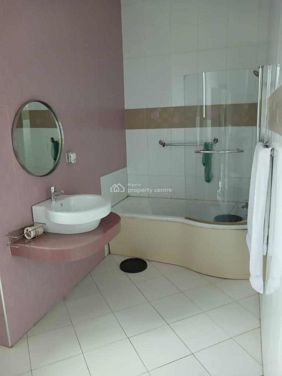 Fully Furnished 3bedroom. Penthouse at Ikeja G4a, Ikeja Gra, Ikeja Gra, Ikeja, Lagos, Flat / Apartment for Rent