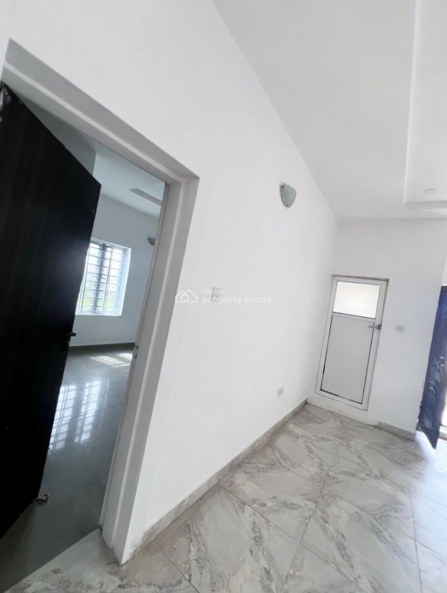 a Spacious Room and Parlor, Before Novare Shoprite Sangotedo, Lekki Phase 2, Lekki, Lagos, Mini Flat (room and Parlour) for Rent