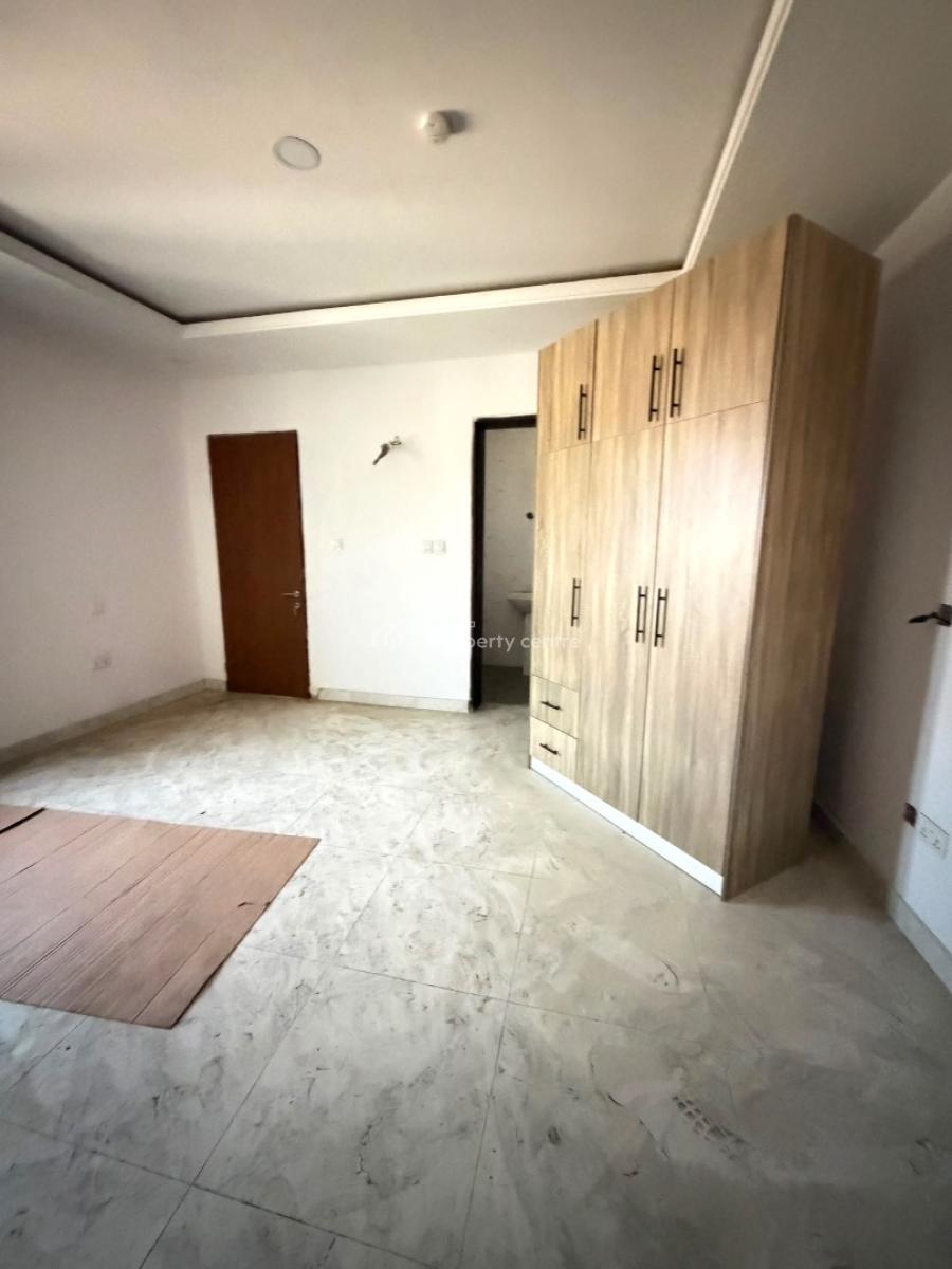 3 Bedrooms, Lekki Phase 1, Lekki, Lagos, Flat / Apartment for Rent