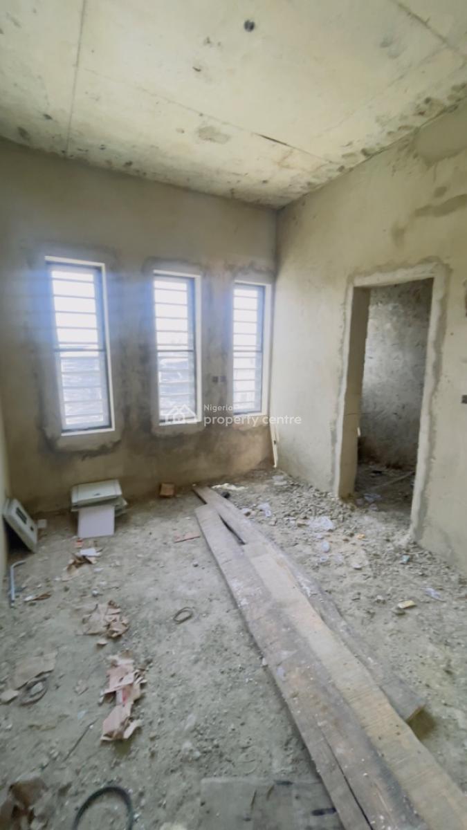 Distress, Brand New 2 Bedroom  Apartment (carcass), Ogidan, Ajah, Lagos, Flat / Apartment for Sale