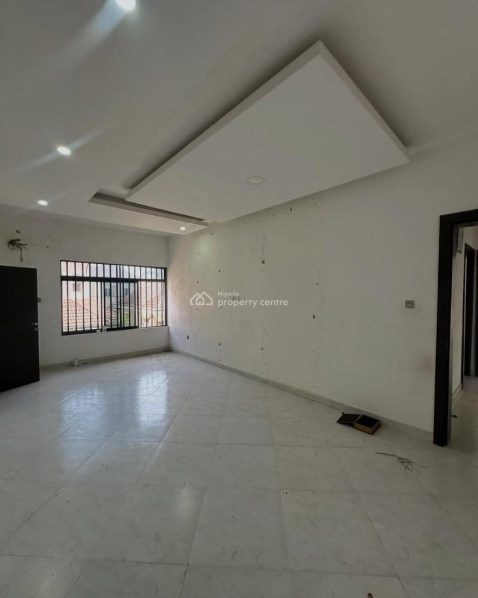 Amazing 3 Bedroom Apartment with Bq, Lekki Phase 1, Lekki, Lagos, Flat / Apartment for Rent