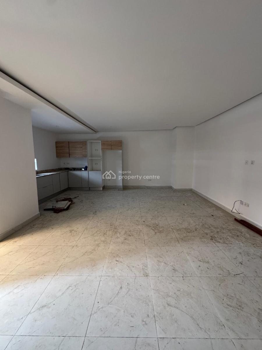 Investment Worthy 2 Bedroom Apartment  and Elevator,gym House, Investment Worthy 2 Bedroom Apartment  and Elevator,gym House, Lekki Phase 1, Lekki, Lagos, Block of Flats for Sale
