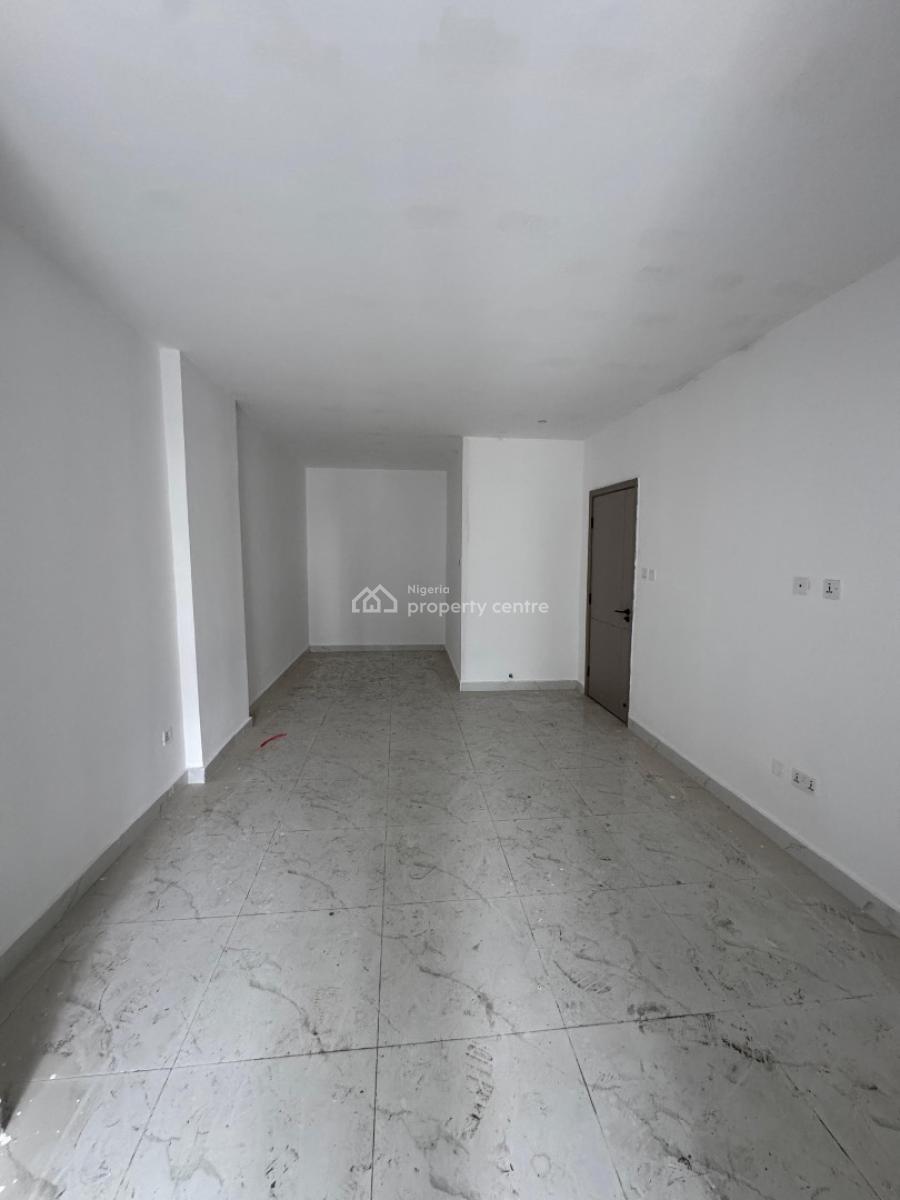 Investment Worthy 2 Bedroom Apartment  and Elevator,gym House, Investment Worthy 2 Bedroom Apartment  and Elevator,gym House, Lekki Phase 1, Lekki, Lagos, Block of Flats for Sale