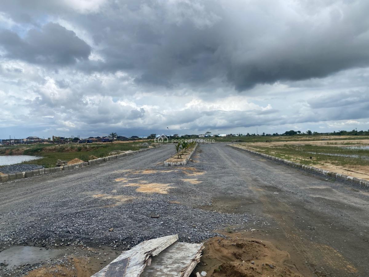 300sqm of Premium Plot with C of O in a Prime Location, Along Lekki-epe Express Road on Aiyetoro Private Developer Scheme, Ibeju Lekki, Lagos, Residential Land for Sale