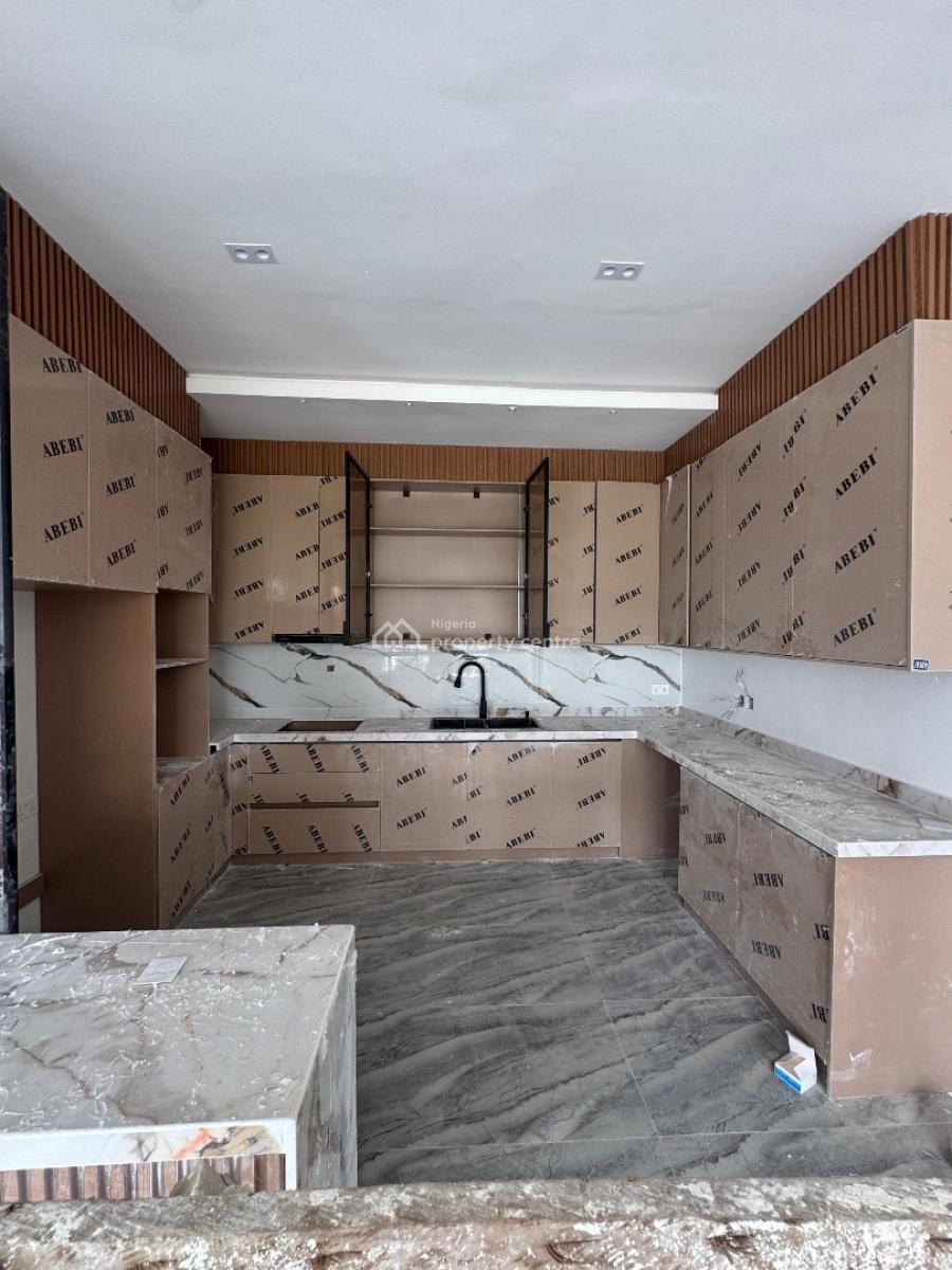 Luxury 2 Bedroom Apartment with Spacious Ensuite Rooms, Luxury 2 Bedroom Apartment with Spacious Ensuite Rooms, Osapa, Lekki, Lagos, Block of Flats for Sale