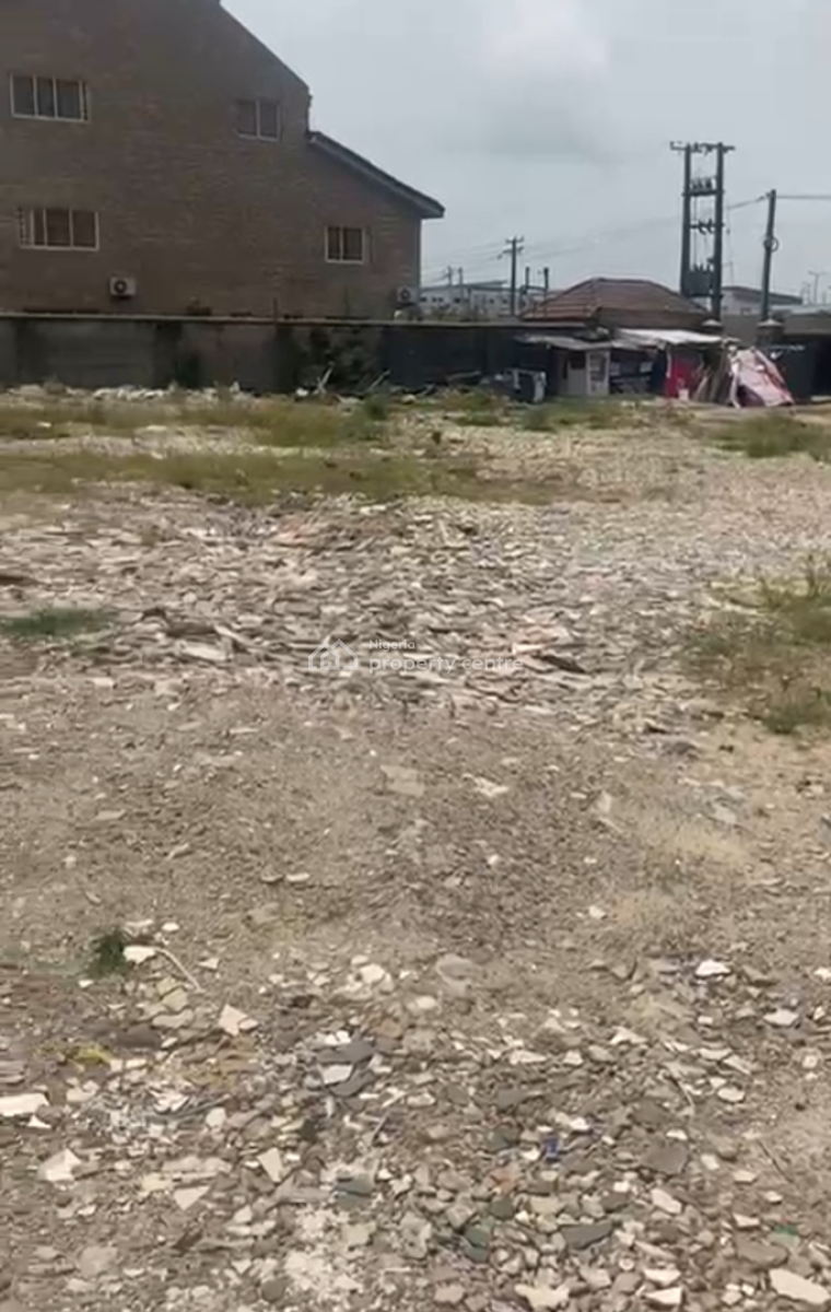 Fenced Plot Measure 4,441sqm, Victoria Island (vi), Lagos, Mixed-use Land for Sale