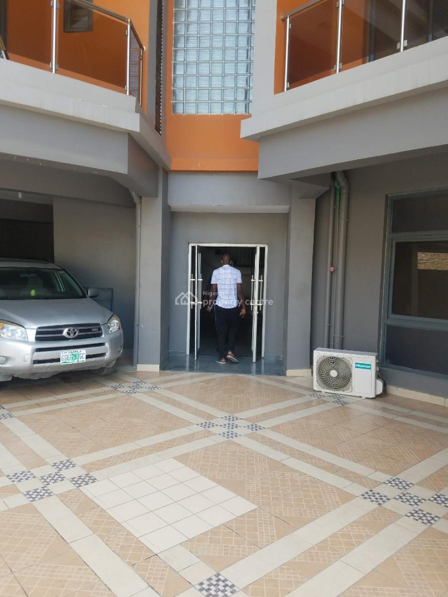 Luxury 2-bedroom Apartment with a Room Boys Quarter, Oniru, Victoria Island (vi), Lagos, Flat / Apartment for Rent