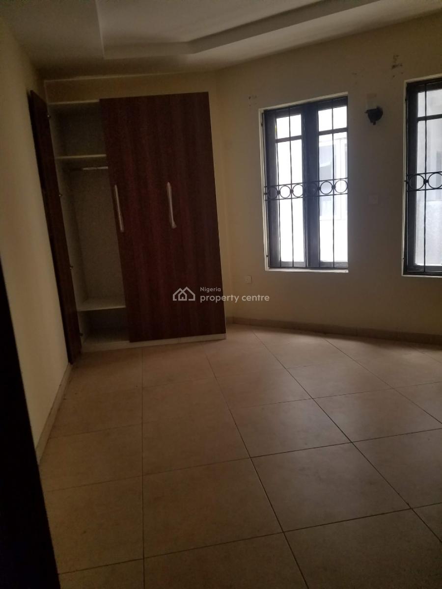 Luxury 2-bedroom Apartment with a Room Boys Quarter, Oniru, Victoria Island (vi), Lagos, Flat / Apartment for Rent