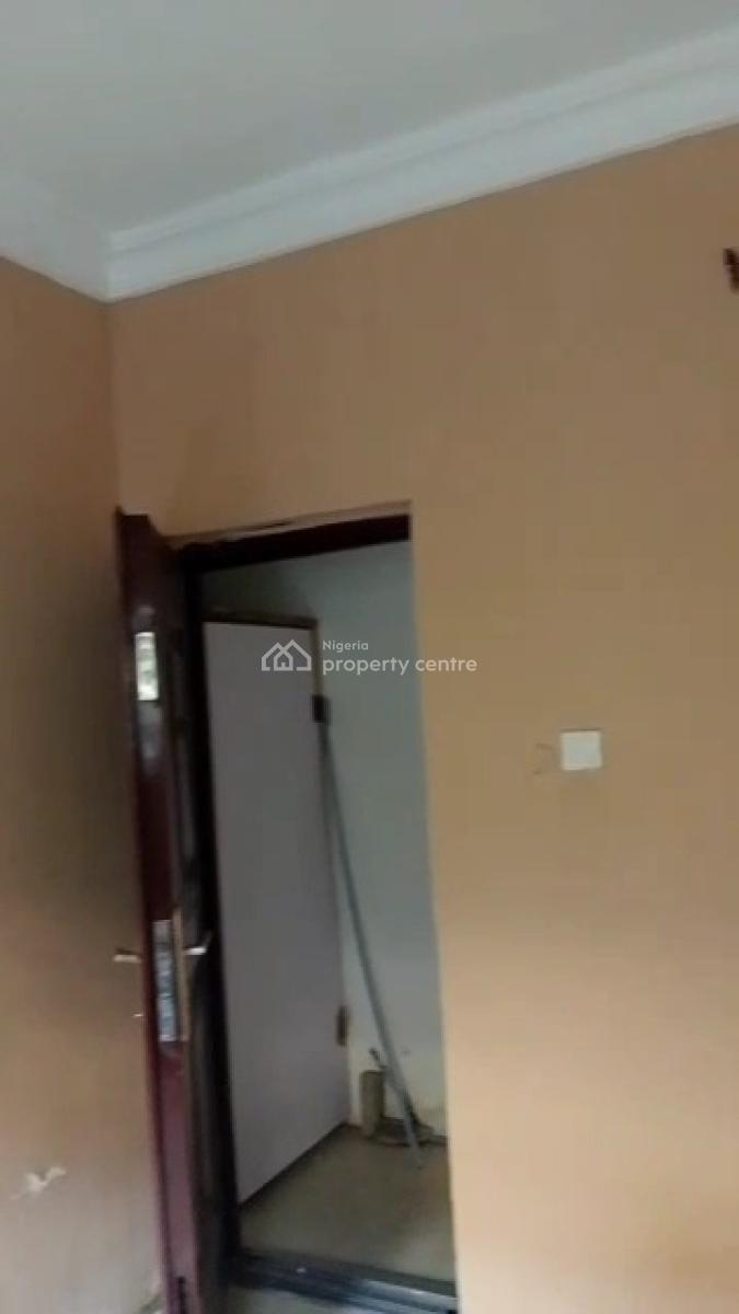 Spacious Room Self Contain Apartment Lekki Phase 1, Off Admiralty Way, Lekki Phase 1, Lekki, Lagos, Self Contain (single Rooms) for Rent