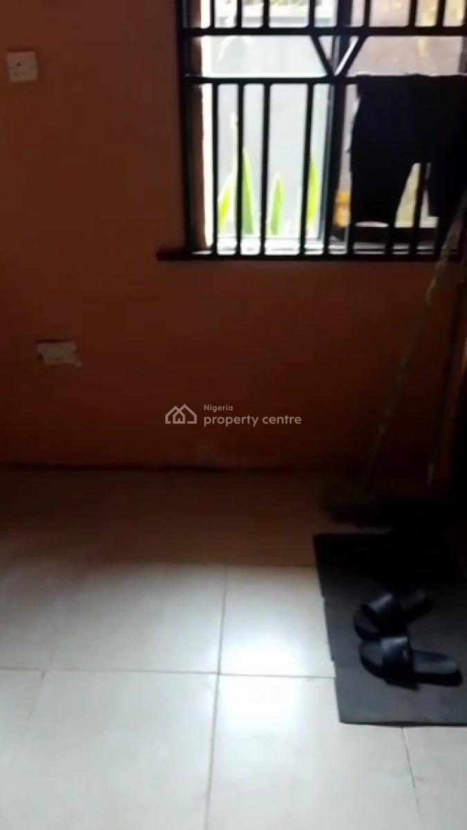 Spacious Room Self Contain Apartment Lekki Phase 1, Off Admiralty Way, Lekki Phase 1, Lekki, Lagos, Self Contain (single Rooms) for Rent