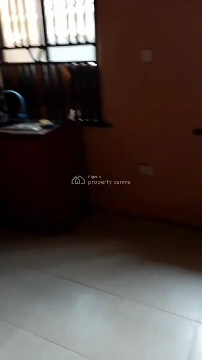 Spacious Room Self Contain Apartment Lekki Phase 1, Off Admiralty Way, Lekki Phase 1, Lekki, Lagos, Self Contain (single Rooms) for Rent