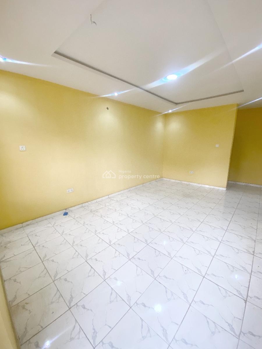 Luxury 2 Bedroom Flat, Extension, Omole Phase 2, Ikeja, Lagos, Flat / Apartment for Rent