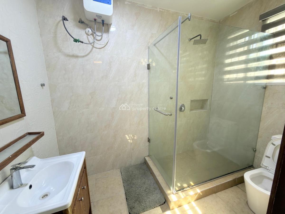 Luxury 3 Bedroom with Swi Pool, Gym, Ps5, Snooker Board, Tennis, Off Admiralty Way, Lekki Phase 1, Lekki, Lagos, Flat / Apartment Short Let