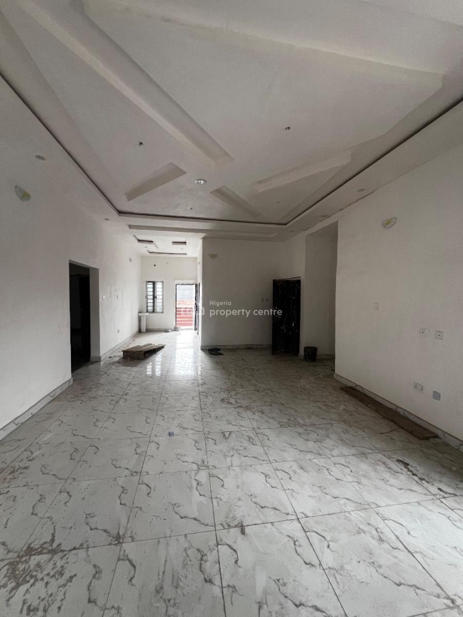 Extravagant 2/bedroom Apartments, Alagomeji, Yaba, Lagos, Flat / Apartment for Rent