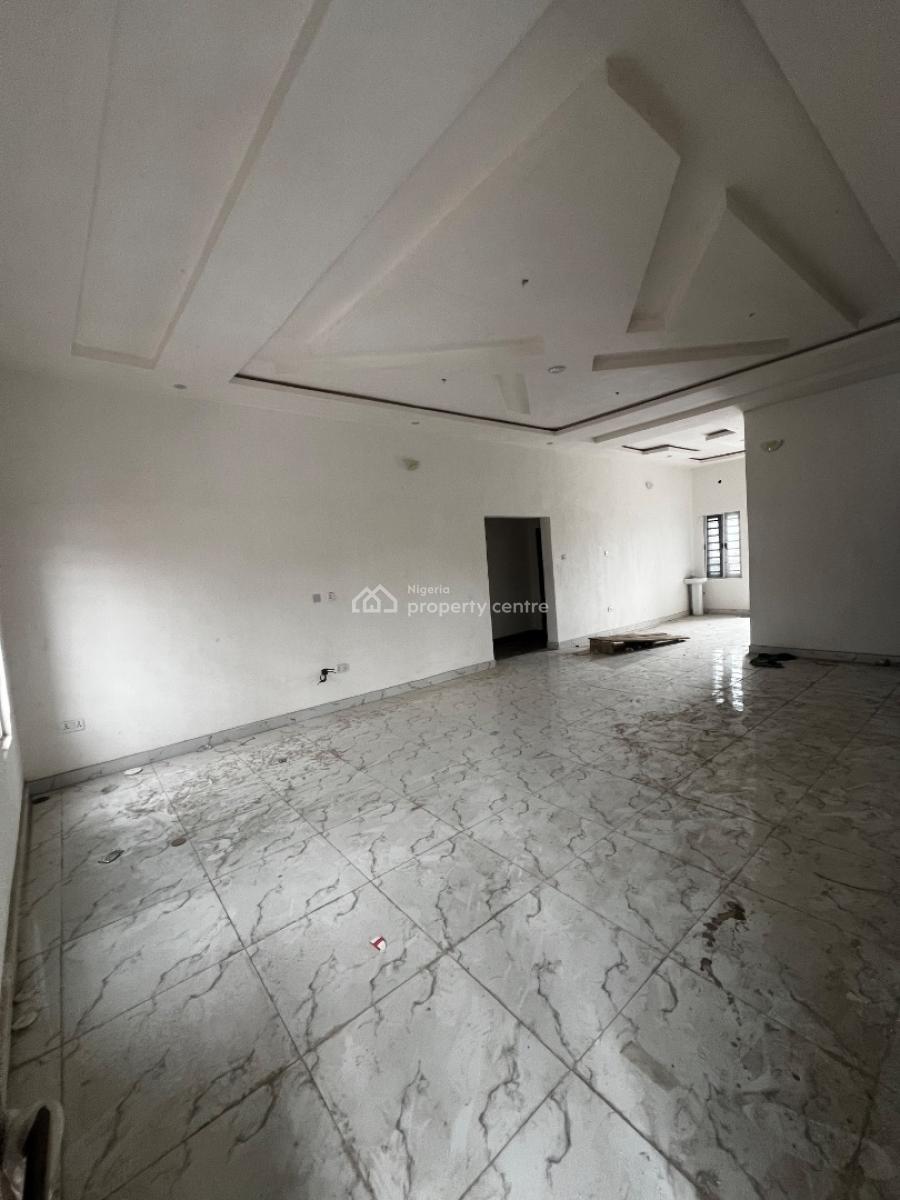 Extravagant 2/bedroom Apartments, Alagomeji, Yaba, Lagos, Flat / Apartment for Rent