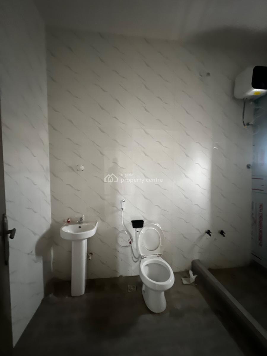 Extravagant 2/bedroom Apartments, Alagomeji, Yaba, Lagos, Flat / Apartment for Rent