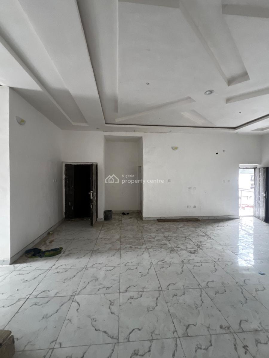 Extravagant 2/bedroom Apartments, Alagomeji, Yaba, Lagos, Flat / Apartment for Rent