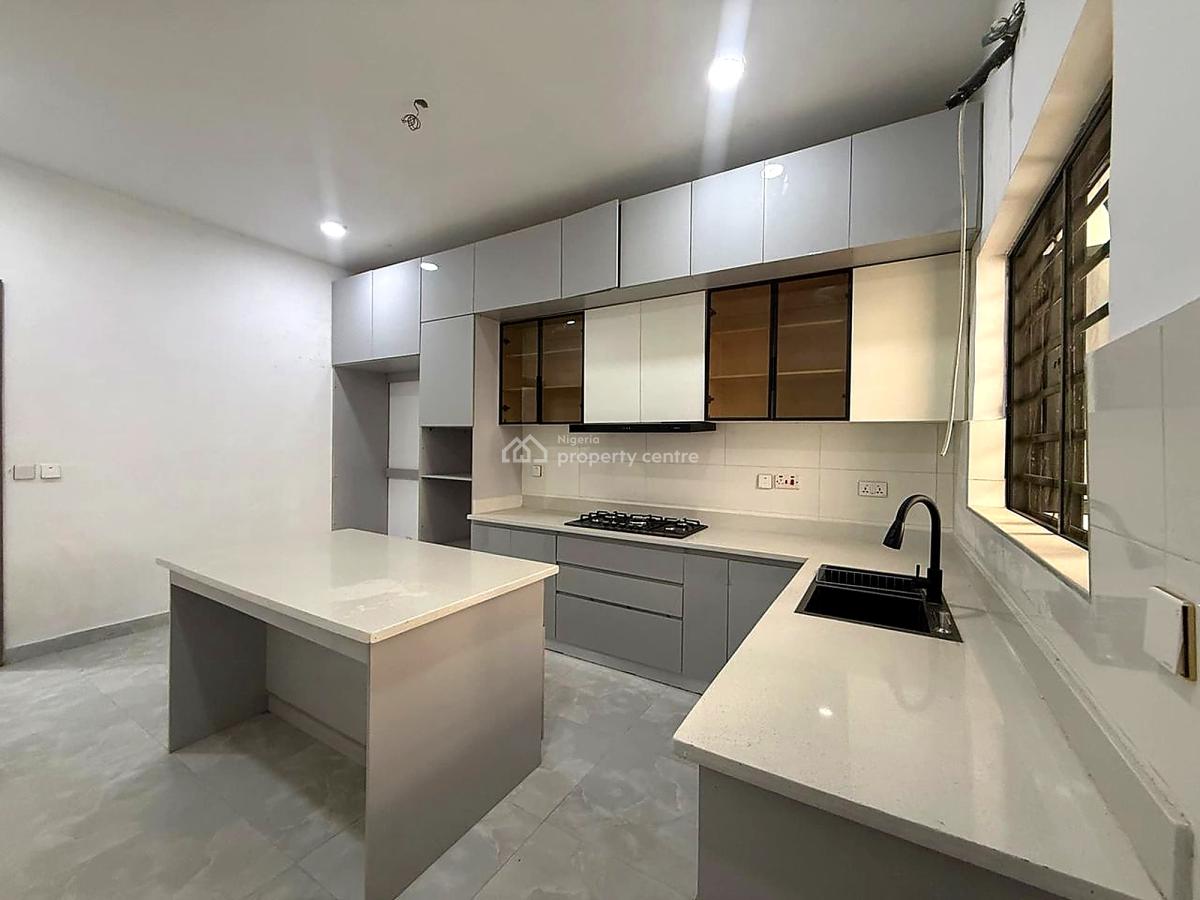 3 Bedroom Apartment in Vi, Lekki Phase 1, Lekki, Lagos, Flat / Apartment for Sale