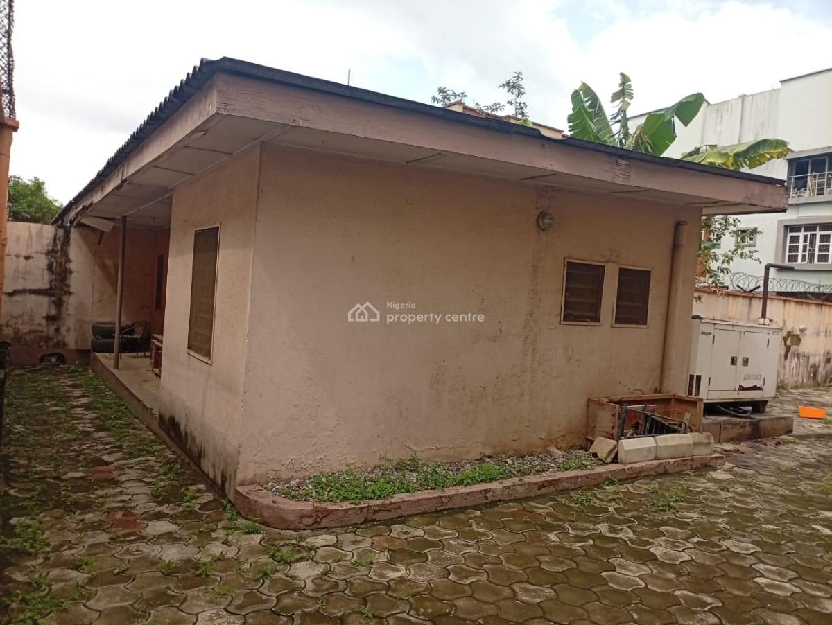5 Bedroom Detached House with 2-rooms Bq, Oroleye Crescent, Awuse, Opebi, Ikeja, Lagos, Detached Duplex for Rent