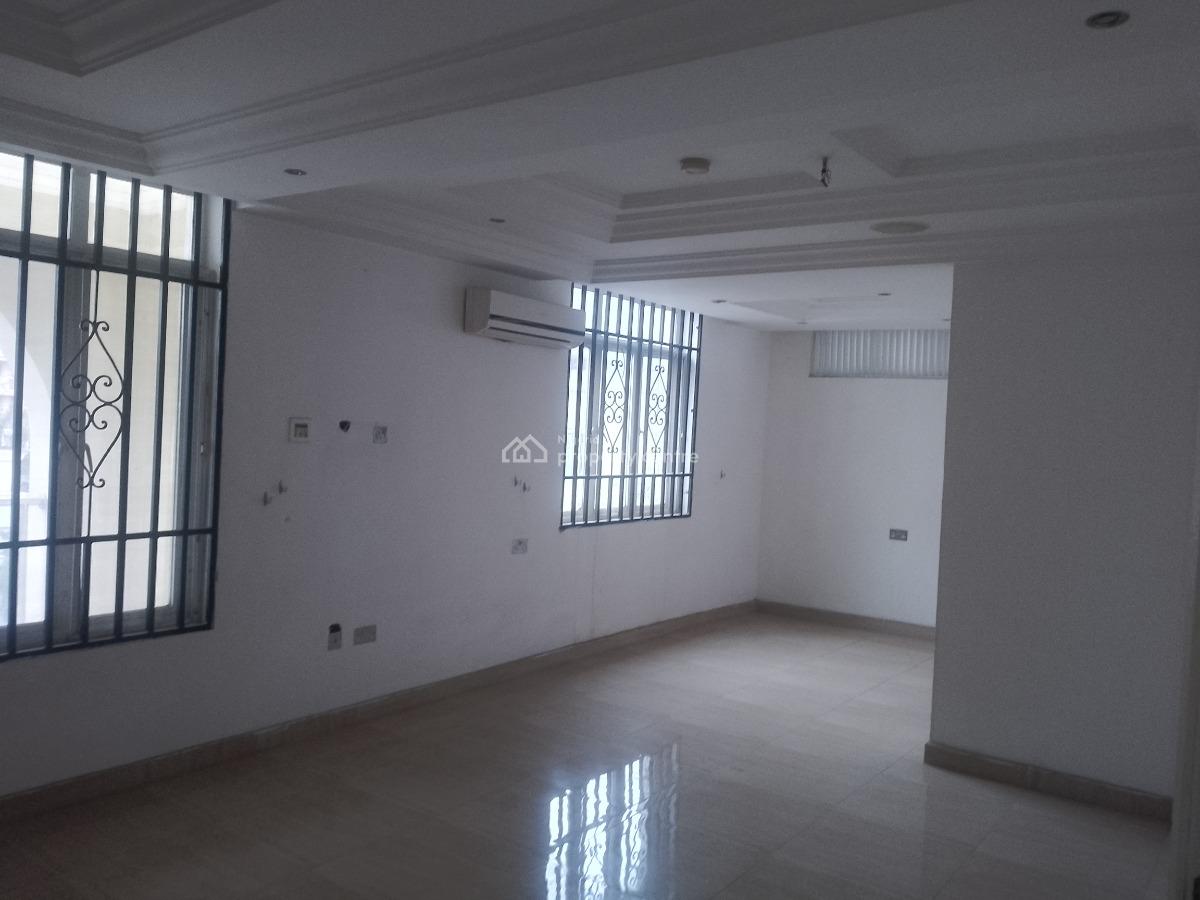 Massively Built 7 Bedroom Detached Duplex with 2 Rooms Bq, Gra Ikeja Lagos, Ikeja, Lagos, Detached Duplex for Rent