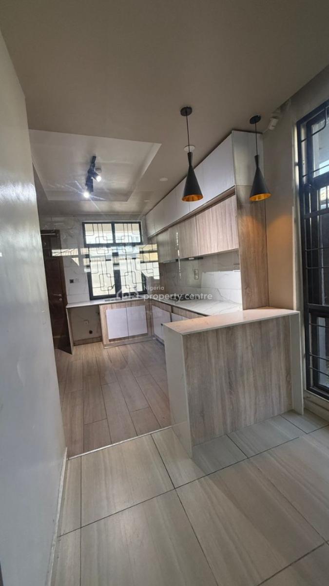 4 Bedroom Terraced Duplex, Lekki Phase 1, Lekki, Lagos, House for Rent