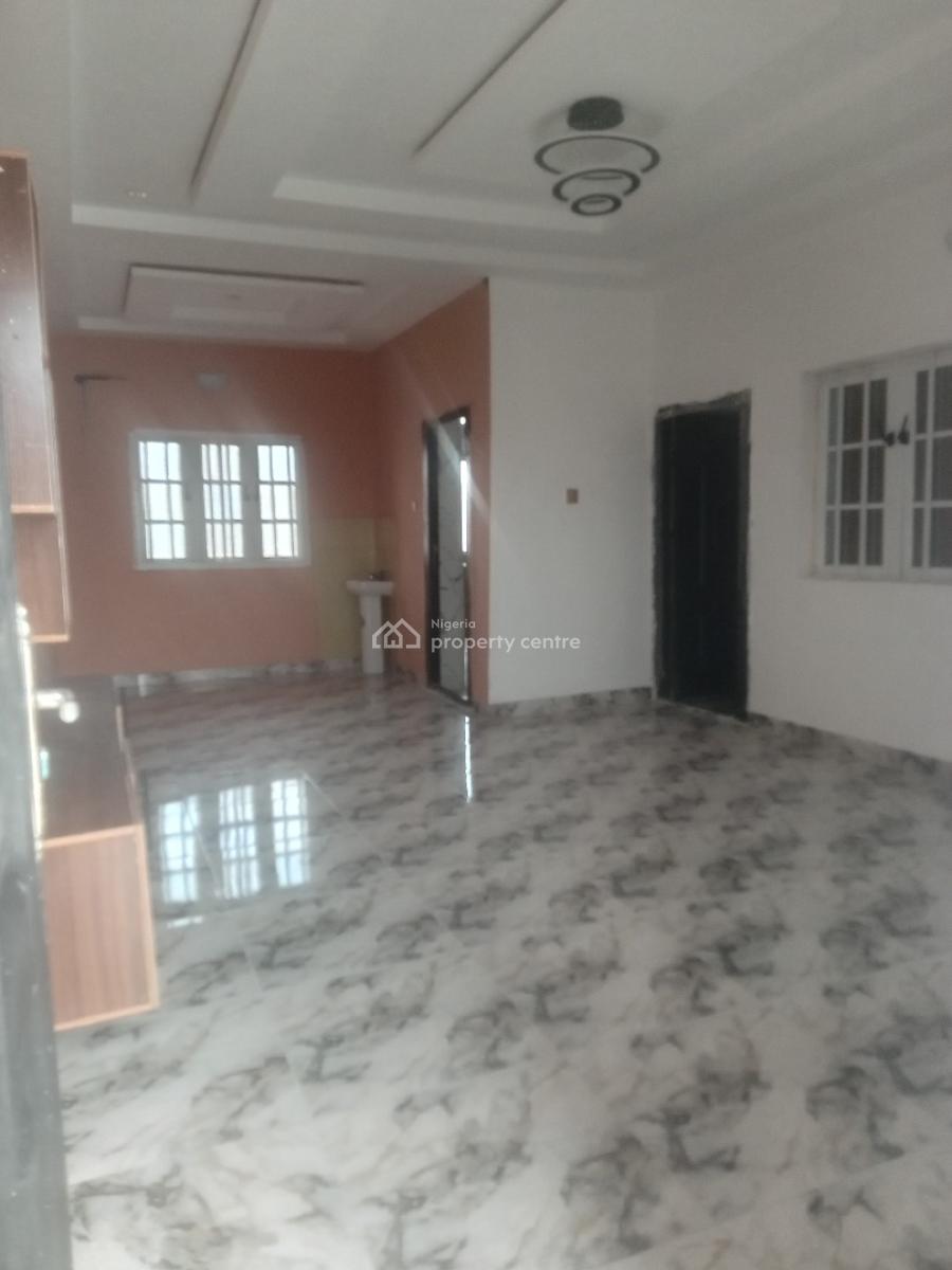 Brand New Luxurious 3 Bedroom Flat Upstairs, Royal Palm Will Estate, Badore, Ajah, Lagos, Flat / Apartment for Rent