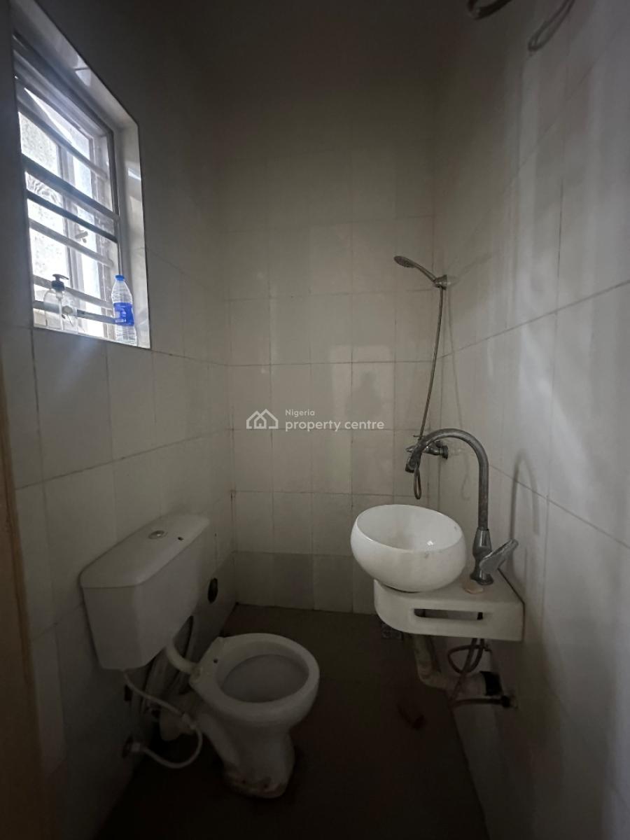 a Room and Palour, Lekki Phase 2, Lekki, Lagos, Flat / Apartment for Rent