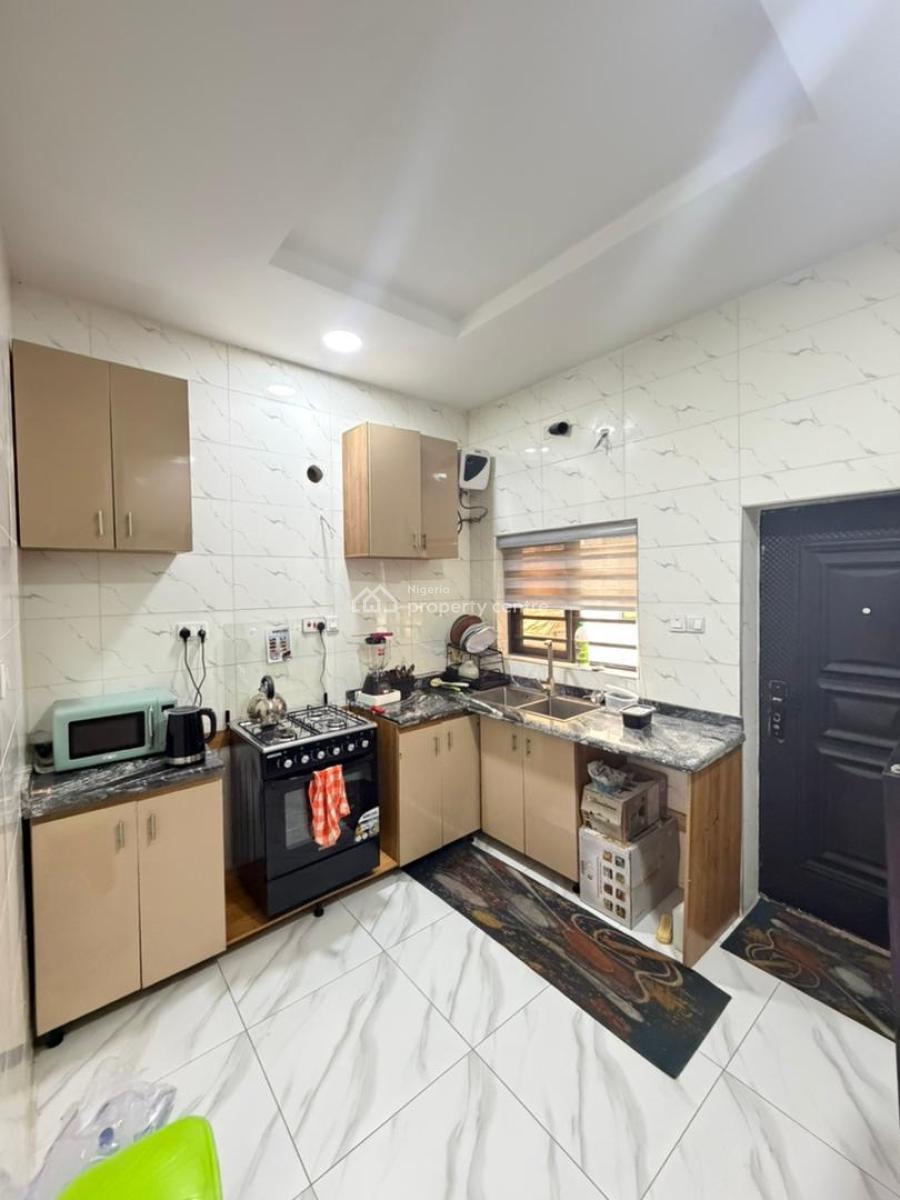 Luxury 4 Bedrooms Terrace - Duplex House + Bq, Surulere, Surulere, Lagos, Terraced Duplex for Sale