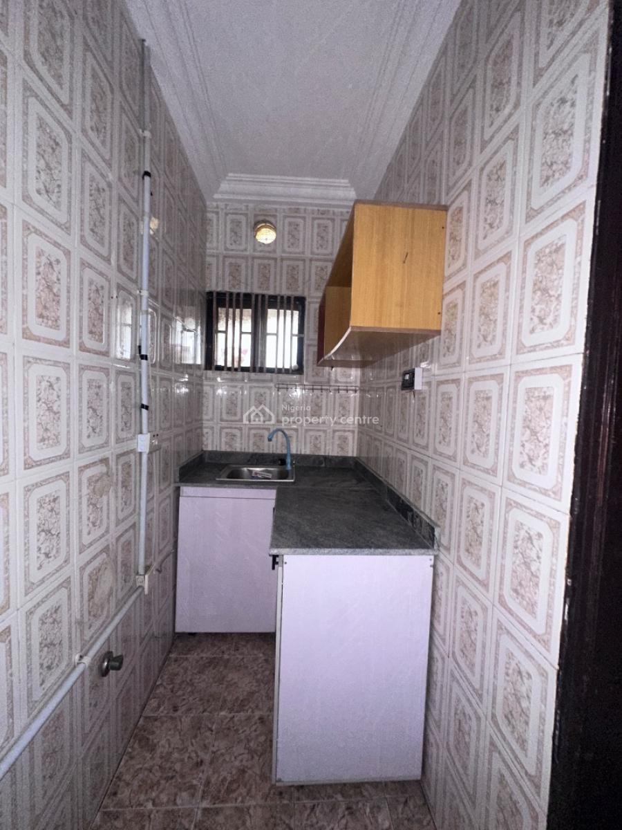 Decently Finished 1 Bedroom Apartment, Lekki Phase 1, Lekki, Lagos, Flat / Apartment for Rent