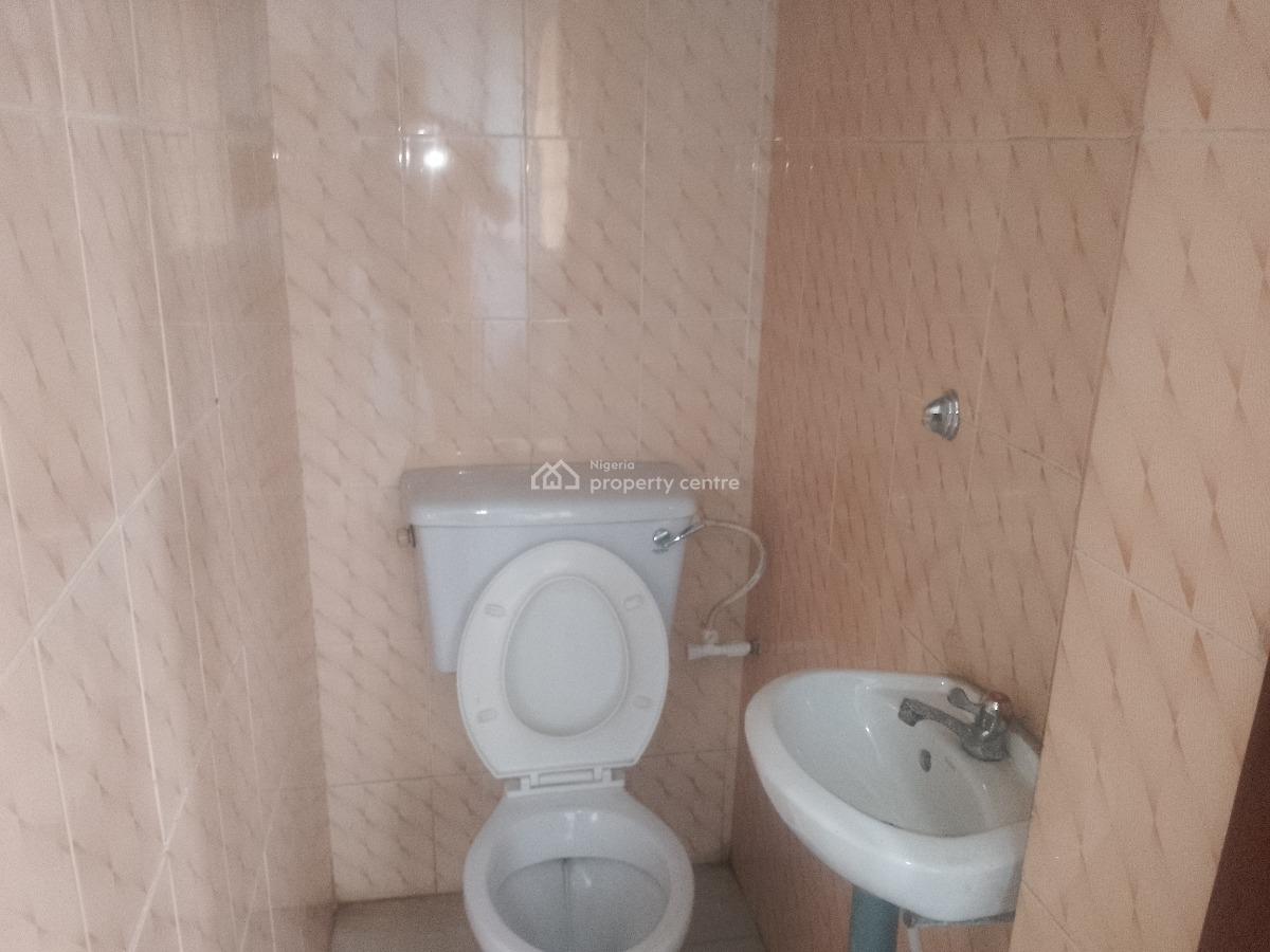 Newly Renovated 7 Bedroom Detached Bungalow with 2 Rooms Bq, Opebi Ikeja Lagos, Ikeja, Lagos, Commercial Property for Rent