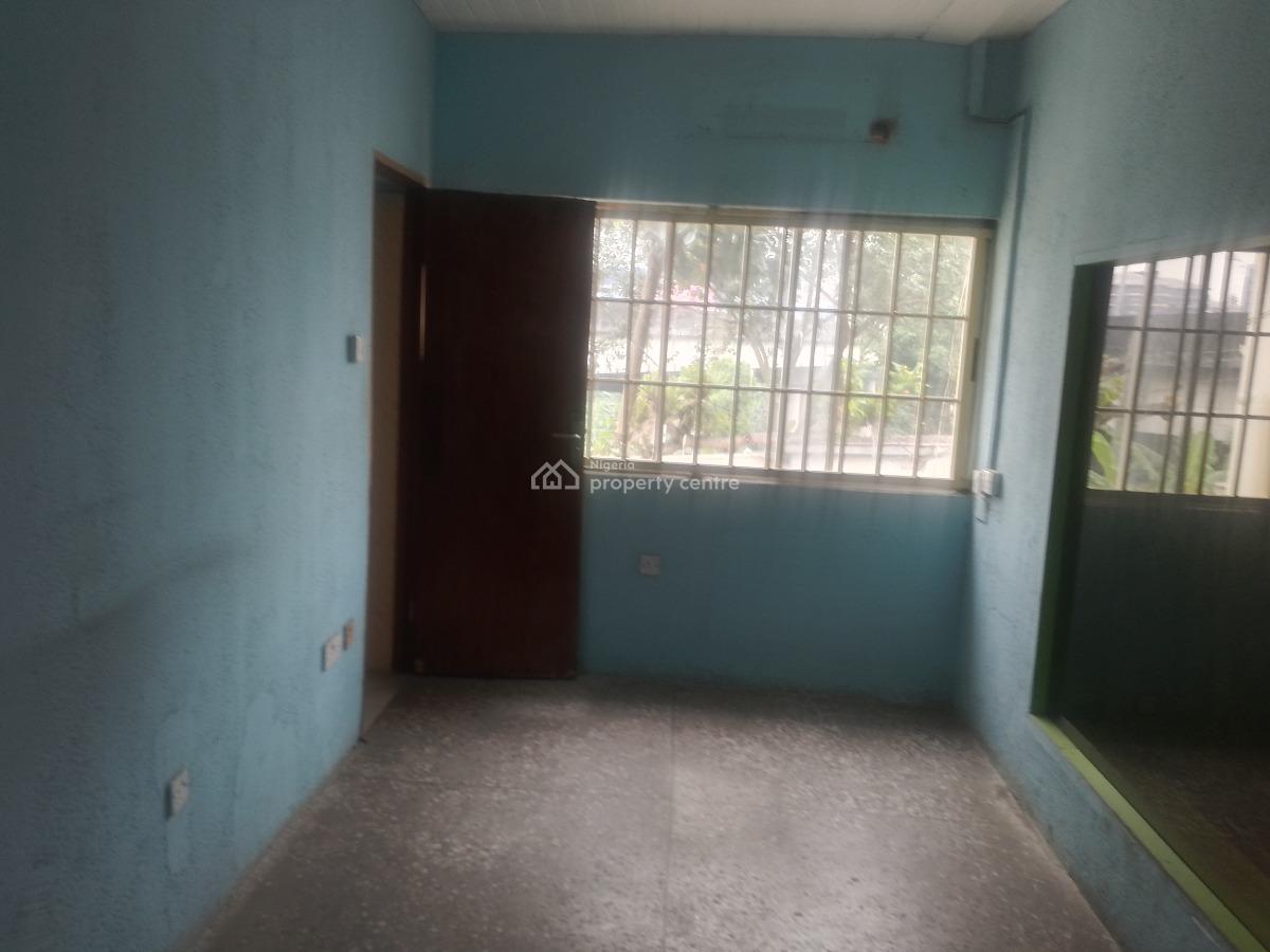 Newly Renovated 7 Bedroom Detached Bungalow with 2 Rooms Bq, Opebi Ikeja Lagos, Ikeja, Lagos, Commercial Property for Rent