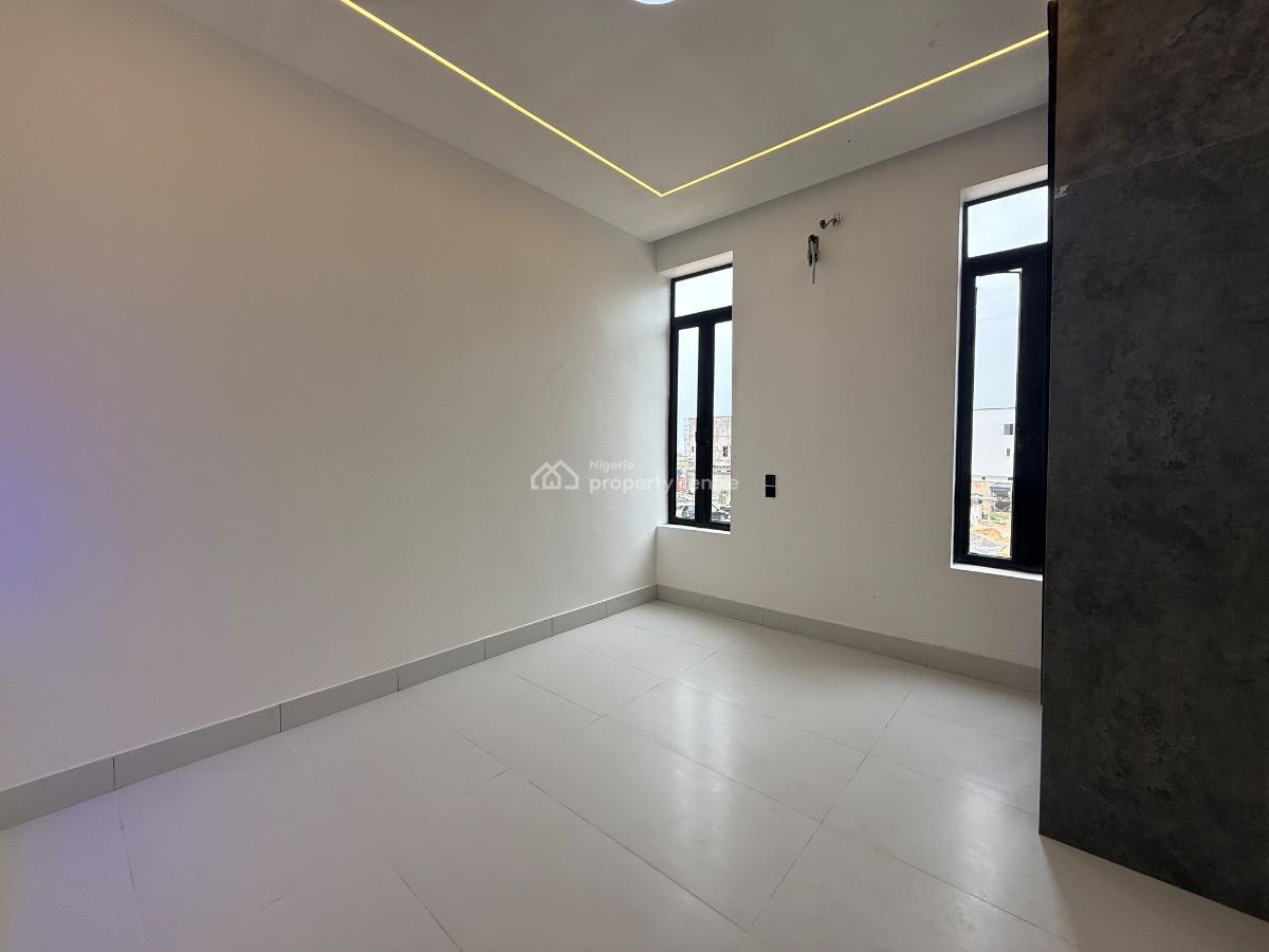 5 Bedroom Semi Detached Available, Lekki Phase 1, Lekki, Lagos, Semi-detached Duplex for Sale
