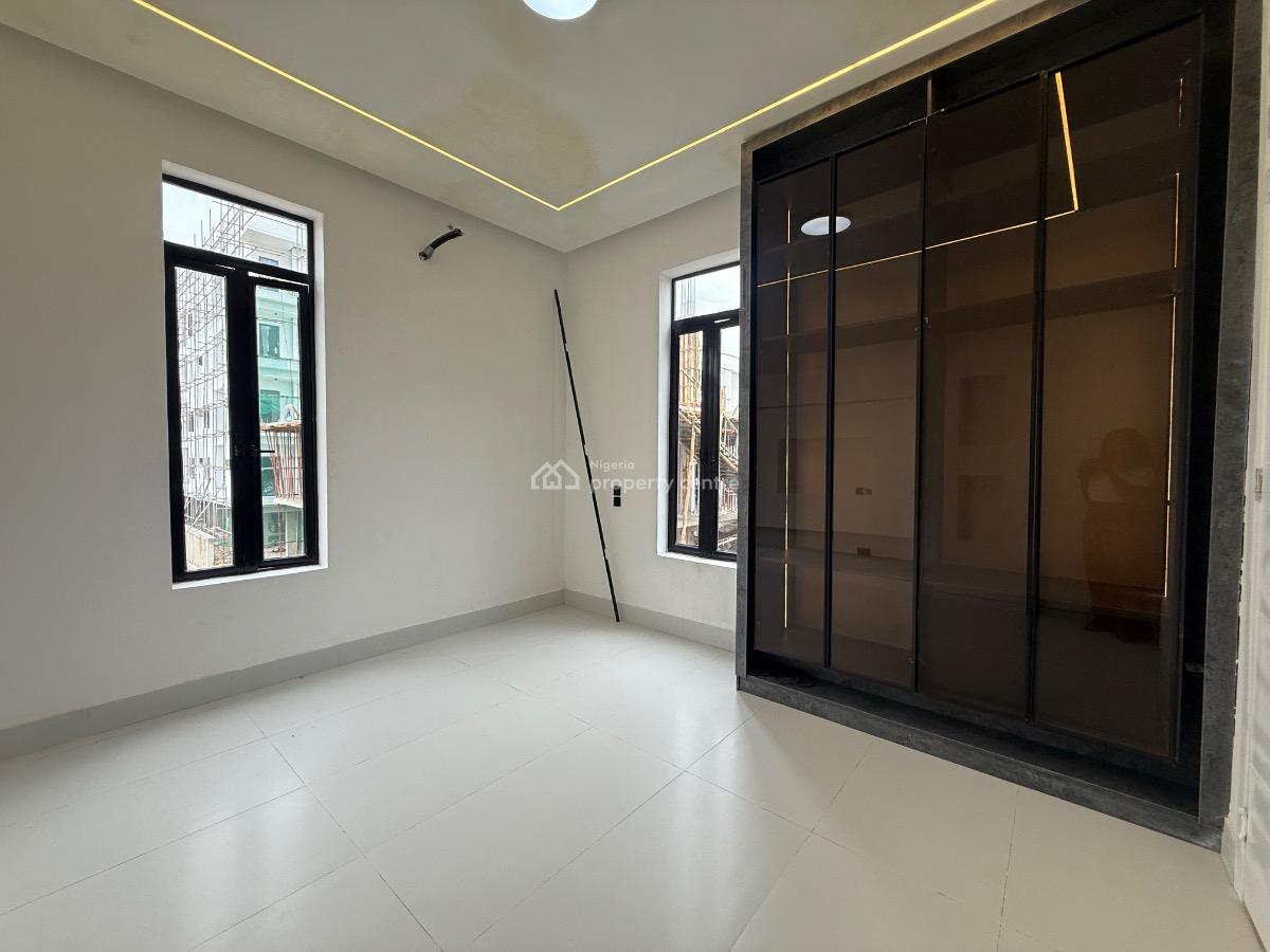 5 Bedroom Semi Detached Available, Lekki Phase 1, Lekki, Lagos, Semi-detached Duplex for Sale