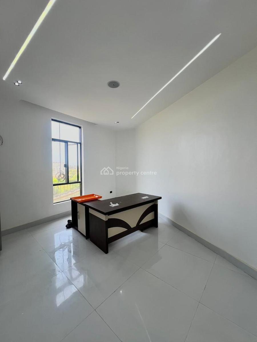 Excellent 5 Bedroom Duplex with a Bq , Pool, Cinema, Gym, Elevator, Chevron, Lekki, Lagos, Detached Duplex for Sale