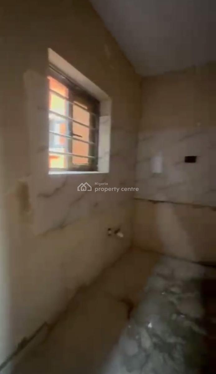 Smart Decent Two Bedroom Apartment, Shomolu, Lagos, Flat / Apartment for Rent