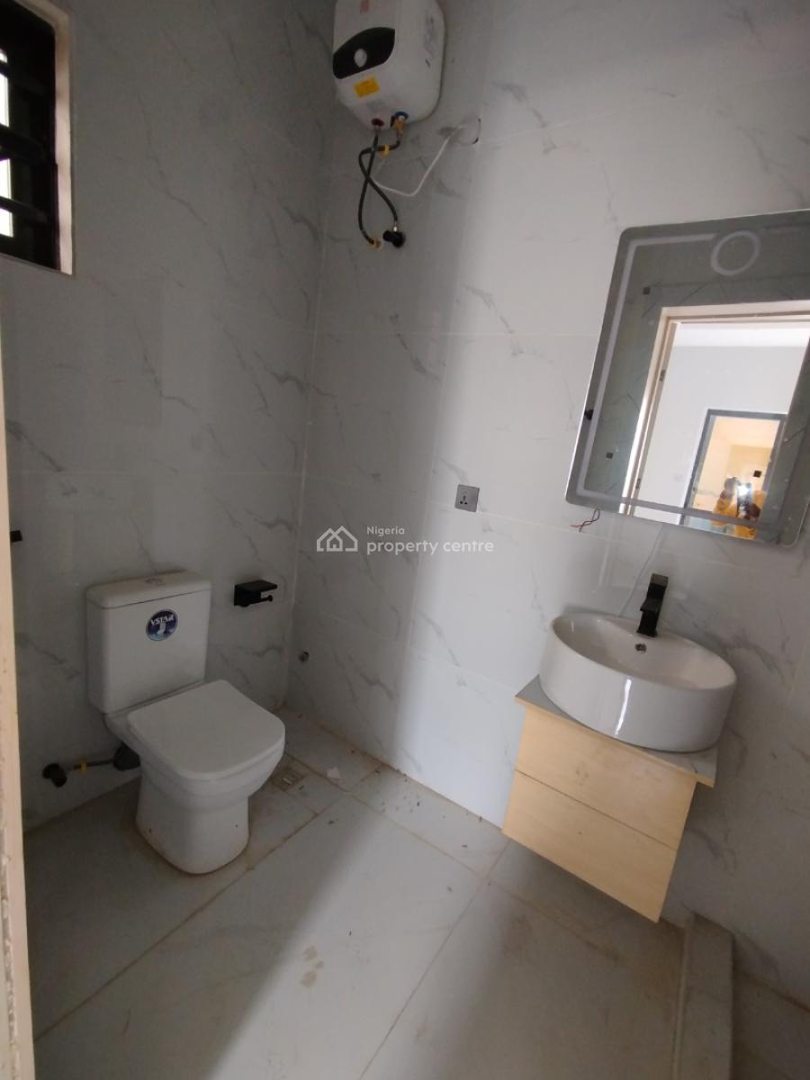 3 Bedroom Apartment, Maryland, Lagos, Block of Flats for Sale