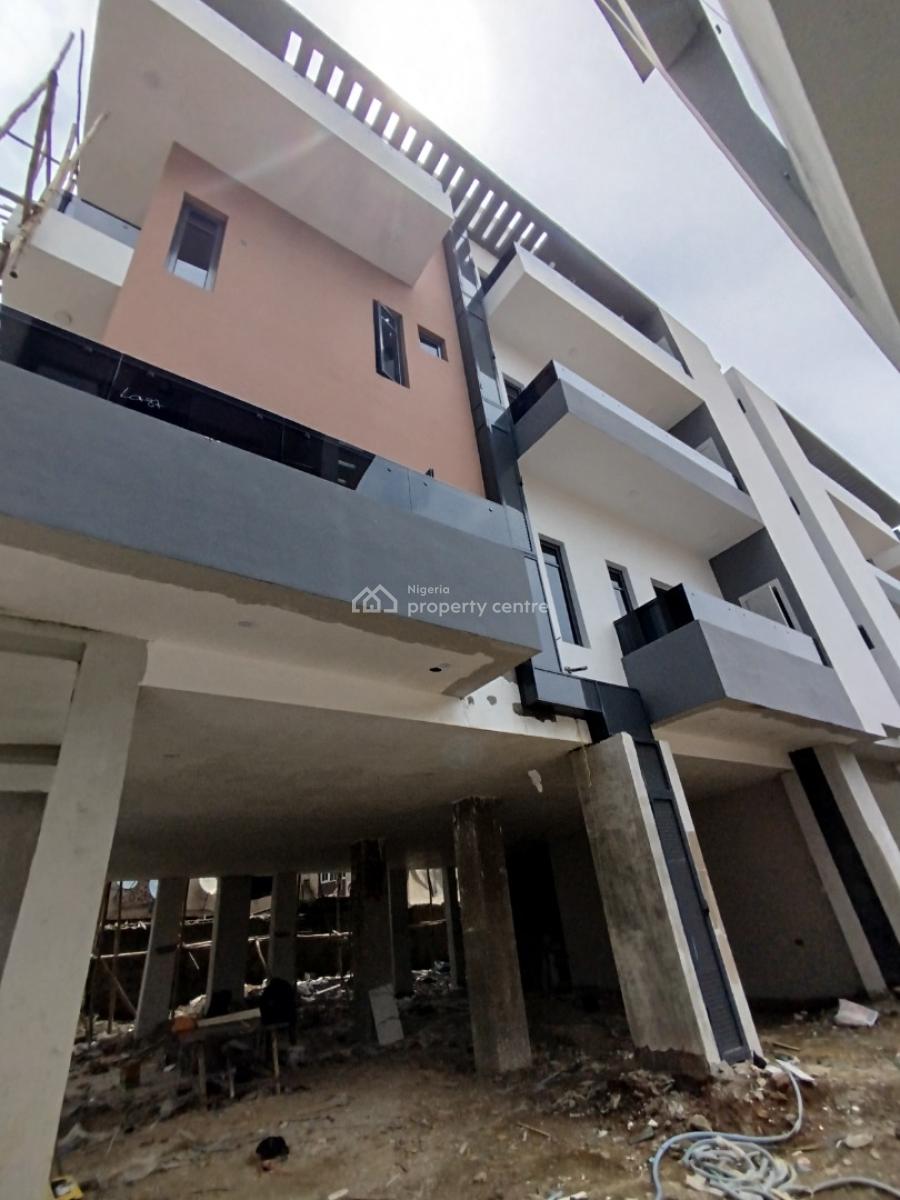 3 Bedroom Apartment, Maryland, Lagos, Block of Flats for Sale