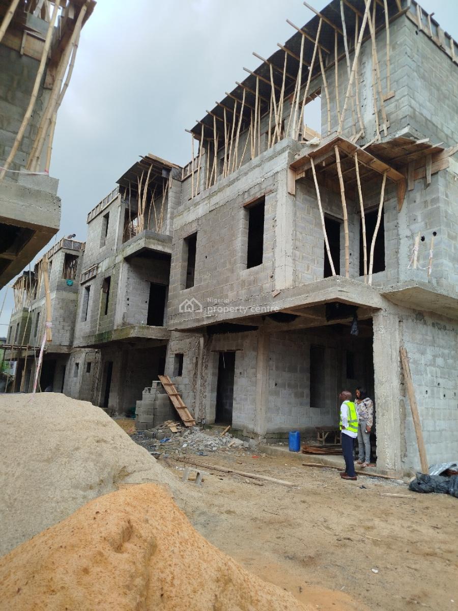 4 Bedroom Duplex with a Bq and Laundry Room, Maryland, Lagos, Semi-detached Duplex for Sale