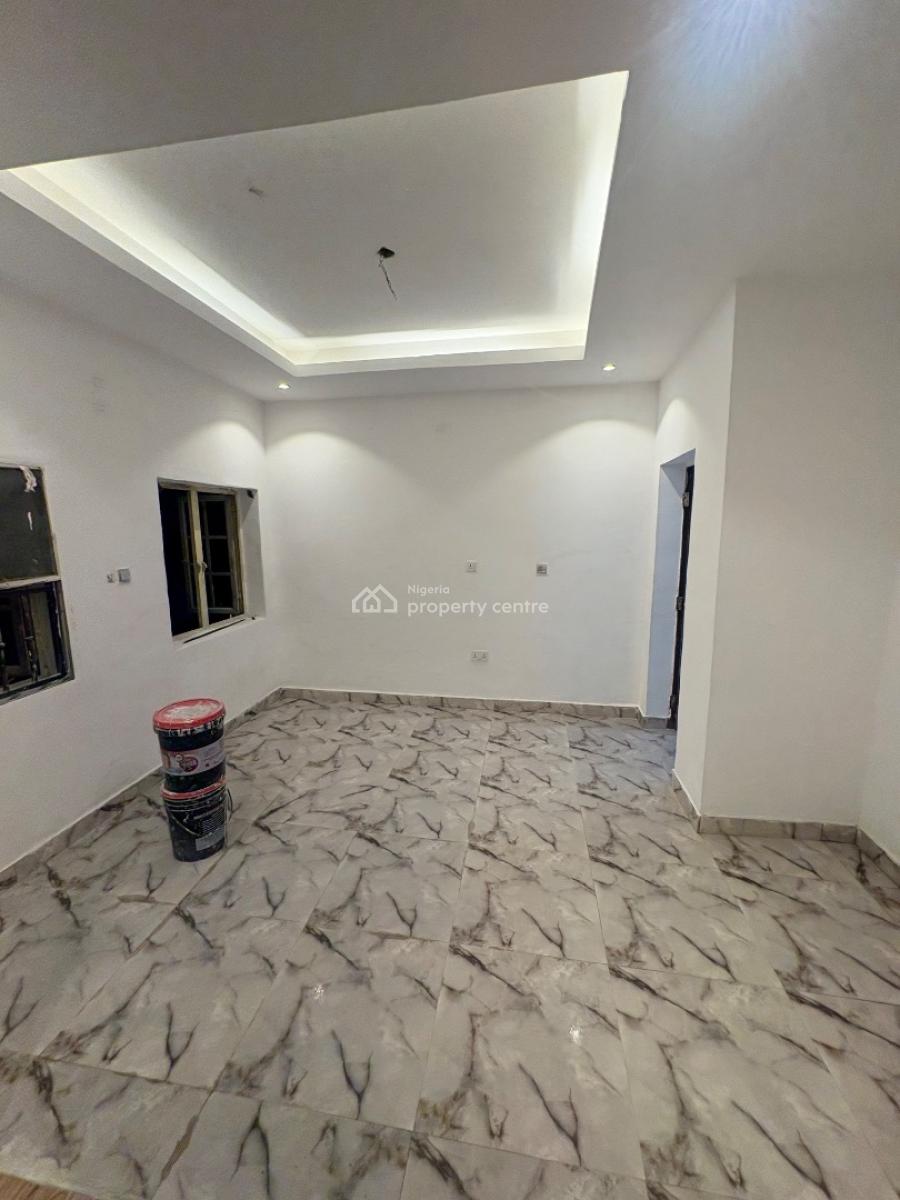 1bedroom/ Mini Flat, Ikota Villa Estate, Lekki Phase 2, Lekki, Lagos, Mini Flat (room and Parlour) for Rent