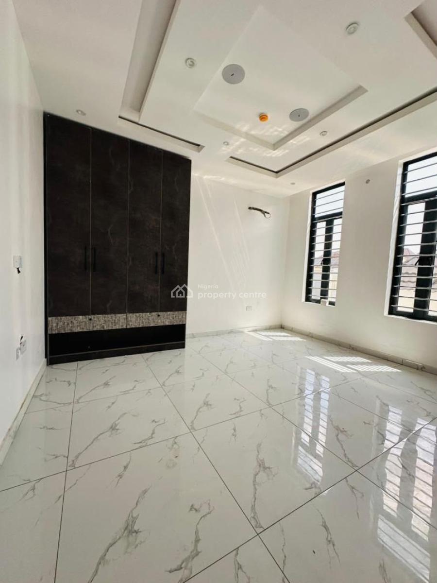 2 Bedroom Apartment, Opebi, Ikeja, Lagos, Flat / Apartment for Sale