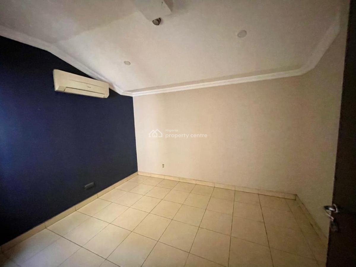Tastefully Finished with Amazing Facilities Plus a Bq, Banana Island, Ikoyi, Lagos, Terraced Duplex for Rent