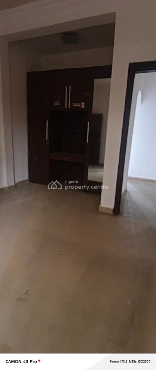 Sharp 3 Bedroom Flat Downstairs, Lekki, Lagos, Flat / Apartment for Rent