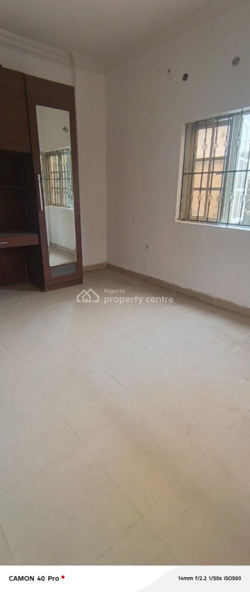 Sharp 3 Bedroom Flat Downstairs, Lekki, Lagos, Flat / Apartment for Rent